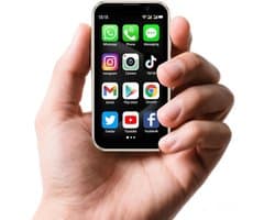 Mobiel 3 inch - Gold - 3G smartphone - Geschikt voor kinderen - ShopVlot
