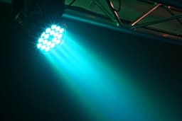 Moving Head Disco Licht met 18x 3W RGB LEDs - BeamZ MHL108MK4 - 11 DMX Kanalen — thumbnail 5