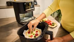 Braun MultiFry 5 Airfryer 2in1 - HF5050 - 6L - tot 6 personen - Vaatwasbestendige Lade - RealOven Tec — thumbnail 11