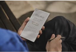 Remarkable Paper Pro Move met Marker Plus en Grijze hoes (digitaal notitieblok / notebook / schrijftablet) — thumbnail 9
