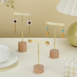 Oorbellen Stand - 3 Delige Gouden Metalen T-Vormige Houder - Houten Basis voor Sieraden — thumbnail 2