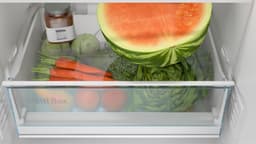Bosch KGN33NSDB - Serie 2 - Koelkast -Koel-vriescombinatie - 175.4 x 61.4 cm - Total No Frost - Nooit meer ontdooien - Zilver- Led verlichting - Energielabel D — thumbnail 10