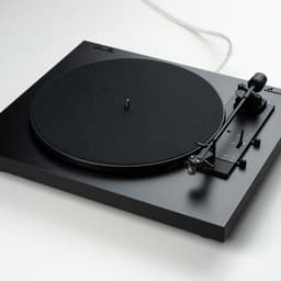 Pro-Ject A1.2 OM10 Volautomatische Platenspeler — thumbnail 2