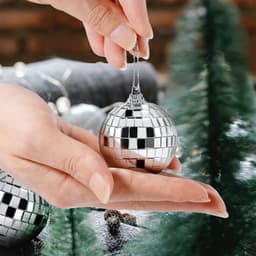 Spiegel Disco Bal Ornamenten 3cm- 20 Stuks Glazen Reflecterende Bal Hangdecoratie- Kerstboom Versiering voor Feest- Taartdecoratie- Bar en Carnaval — thumbnail 2