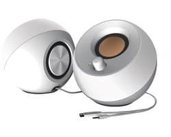 Creative Pebble luidspreker voor PC en laptops (Wit) - Moderne USB-aangedreven desktop 2.0 luidsprekersysteem voor computers en laptops