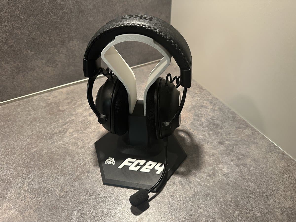 Hoofdtelefoon houder EA Sports FC 24 - Headset stand - Koptelefoon standaard - Koptelefoon houder — afbeelding 1