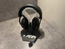 Hoofdtelefoon houder EA Sports FC 24 - Headset stand - Koptelefoon standaard - Koptelefoon houder — thumbnail 1