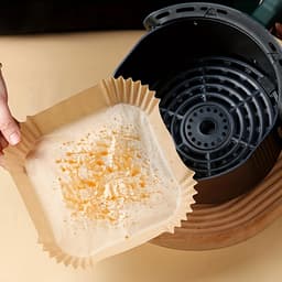 Livé® Airfryer Papiertjes 100 stuks – Anti-aanbak & Vetvrij – Voor Bakken & Grillen — thumbnail 9