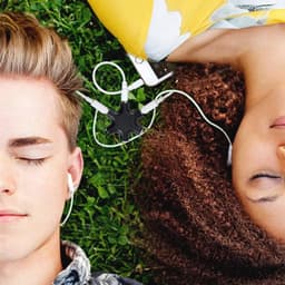 5-voudige audiosplitter 3,5 mm jack verdeelder voor smartphones en laptops — thumbnail 3