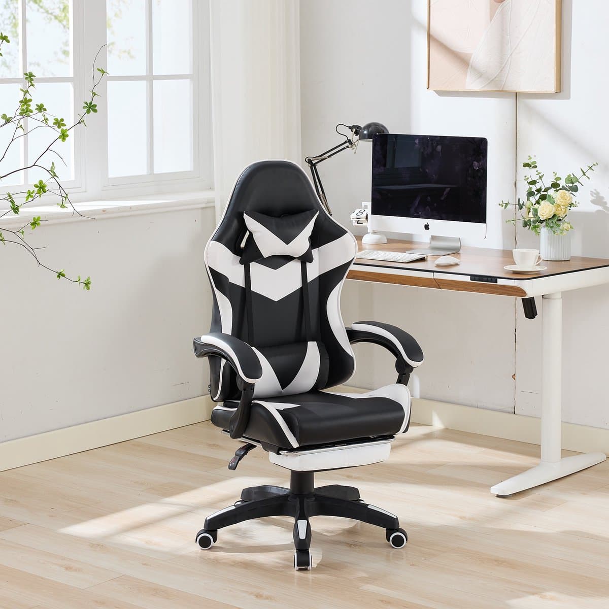 Gamingstoel - Ergonomisch Met Voetsteun - Draaibaar En In Hoogte Verstelbaar - Kunstleer - Zwart/Wit — afbeelding 1