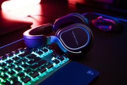 Turtle Beach® Stealth™ 700 Gen 3 – Draadloze Gamingheadset - PS5, PS4, PC en mobiel - Zwart — thumbnail 2