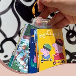 Siliconen hoes voor Yoto Mini met kaarthouder, schouderband en 50 tabs - Paars, beschermend en praktisch voor kinderen — thumbnail 3