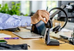 HP Poly Voyager 4320 USB-C Headset — thumbnail 4