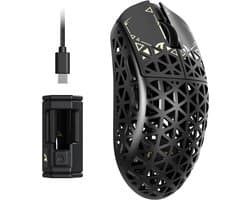 ATTACK SHARK R5 Ultra - Gamingmuis - Koolstofvezel Behuizing - 39g Ultralicht - HyperSpeed Draadloos - 2.4G / Bluetooth / USB-C Bedraad - PAW3950MAX Sensor - 8000Hz Pollingsnelheid - 42.000 DPI - Windows & Mac - Zwart
