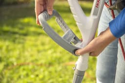 Elektrische gazontrimmer 650W met TwinCut-systeem en draadhaspel — thumbnail 5