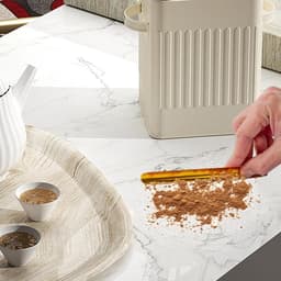 Tafel kruimelborstel - Kruimelverzamelaar - Tafels schoonmaken - Compact en draagbaar - 15 cm lang - Goudkleurig — thumbnail 3