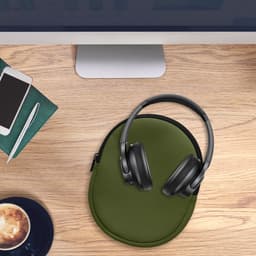 kwmobile hoes geschikt voor Anker Soundcore Q20i - 20 x 16 cm - Beschermhoes voor headset in olijfgroen - Van neopreen — thumbnail 4