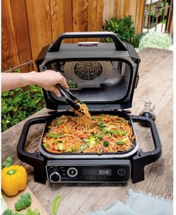 Ninja Woodfire - 7-in-1 Elektrische BBQ Grill, Smoker & Airfryer - Tafelmodel Barbecue - Geschikt voor Balkon - OG701EU — thumbnail 20