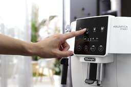 De'Longhi Magnifica S Start ECAM220.20.W Volautomatische espressomachine - Wit — thumbnail 5