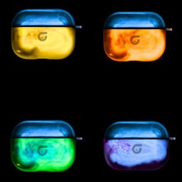GlowsandGuards - Airpods 3 hoesje - Glow in the dark - Inclusief UV lampje om op te lichten - AirPods 3 case - Hét satisfying AirPods hoesje - AirPods 3 - Blauw — thumbnail 3