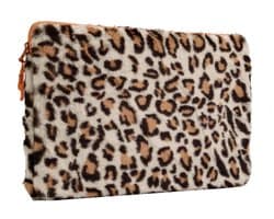 imoshion Fluffy Laptop Sleeve - Laptop Hoes geschikt voor 13 / 13.3 / 13.6 / 14 / 14.2 inch - Leopard Orange