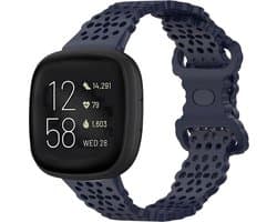Strap-it Smartwatch bandje - siliconen bandje met patroon - geschikt voor Fitbit Versa 3 / Versa 4 / Sense / Sense 2 - donkerblauw