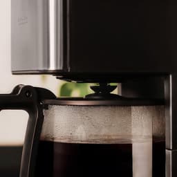 6-Kopjes Drip Coffee Maker 650W - 08 Liter Capacity - Stainless Steel Finish - Permanent or Paper Filter - Aroma Enhancer — thumbnail 5