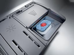 Siemens SN23EC03ME - iQ300 - Vrijstaande Vaatwasser - Zwart - Home Connect - varioSpeed Plus je vaat tot wel drie keer zo snel schoon - Intelligent autoOpen dry: snel en energiezuinig — thumbnail 15
