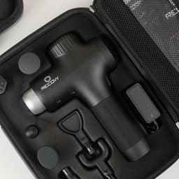 Recovy Massage Gun - Sport en Relax Massage - 7 verwisselbare opzetstukken - 5 Snelheidsniveaus - 1800 en 3200 RPM - Krachtige en stille motor — thumbnail 4