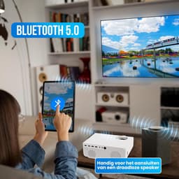 SnelShoppen - Mini Beamer 1080P Full HD - Draadloos Streamen - 15000 Lumen - Inclusief Projectiescherm en Tas - WiFi en Bluetooth - Perfect voor Feest — thumbnail 2