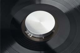 Pro-Ject Record Puck E Platengewicht - Precisie Plaatstabilisatie - Vermindert Vibraties - Verbetert Geluidshelderheid – Zilver — thumbnail 2