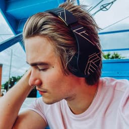 PowerLocus P2 - Draadloze Over-Ear Koptelefoon Inklapbaar - Bluetooth Hoofdtelefoon - Met microfoon – Headphone - Micro SD mode – Incl. Carry Case - Upgrade Zwart/Goud — thumbnail 5