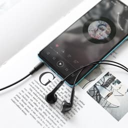 Universele Oordopjes met microfoon - 3,5mm jack - Zwart — thumbnail 2