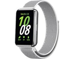 Strap-it Smartwatch nylon bandje met klittenbandsluiting - geschikt voor Samsung Galaxy Fit 3 (wit-grijs)