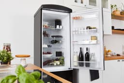 Severin RKG 8998 Retro Combi Koelkast - No Frost - Energieklasse E - Zwart — thumbnail 6