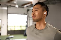 Denon PerL Pro Earbuds - Draadloze oordopjes met gepersonaliseerd klankprofiel - Waterbestendig - 8 + 32 uur batterijduur — thumbnail 5