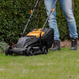 Batavia Accu 18V Grasmaaier 32cm - Excl. Accu en Oplader - Incl. gepatenteerde maai-assistent - Maaihoogte verschilt van 30 tot 60mm - Opvouwbaar - Maaibreedte 32cm - Maxxpack — thumbnail 1