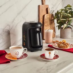 Karaca x Galatasaray Gelicentieerde Hatır Hüps Turkse Koffiemachine met Melkfunctie en Clublied — thumbnail 4