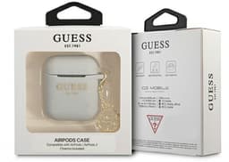 Guess Charms Silicone Case voor Apple Airpods 1 & 2 - Grijs — thumbnail 2