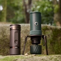 OutIn Foldable Coffee Stand Opvouwbare Koffie Standaard | Outdoor Gebruik | Compact En Lichtgewicht | Voor Camping En Reizen | Draagbare Koffie Accessoire — thumbnail 2