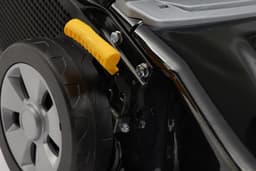 Benzine grasmaaier - Duwmaaier - Gazon onderhoud - Stalen maaidek - 41 cm maaibreedte - Zwart — thumbnail 3