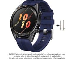 Donker Blauw Siliconen Bandje geschikt voor bepaalde 22mm smartwatches van verschillende bekende merken (zie lijst met compatibele modellen in producttekst) - Maat: zie foto – 22 mm rubber smartwatch strap