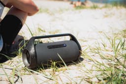 MIIEGO - MIIBLASTER - draagbare waterdichte Bluetooth Speaker - Zwart - outdoor speaker — thumbnail 3