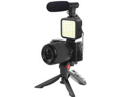 Platinet VLOG 4 IN 1 SET ( MICROPHONE: LIGHT: PHONE HOLDER ON A TRIPOD) + 3,5 JACK TO USB C ADAPTER