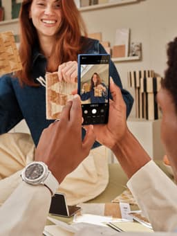 Samsung Galaxy Z Fold7 5G - 256GB - Navy + 1 Jaar extra garantie — thumbnail 10