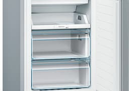 Bosch KGN36NLEA - Serie 2 -Koelkast - Koel-vriescombinatie - Total No Frost: Nooit meer ontdooien - PerfectFit zet je koelkast strak tegen de wand of in een nis -Led verlichting - RVS — thumbnail 10