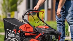 Scheppach Grasmaaier Benzine MS225-56 - Zelfrijdend - Mulchfunctie - 56cm maaibreedte - 4-takt - 224cc - 6pk - Voor tuinen tot 2200m² - met 65L opvangbak — thumbnail 4