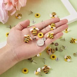 Set van 60 platte hars cabochons met bijen en zonnebloem motieven, ideaal voor doe-het-zelf ambachten en sfeervolle woondecoratie projecten — thumbnail 5