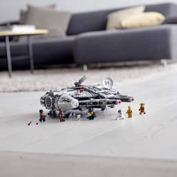 Millennium Falcon™ — thumbnail 8