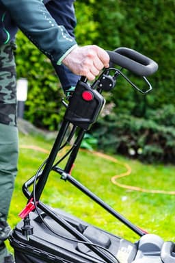 Elektrische grasmaaier - Grasmaaier - Gazon onderhoud - Krachtige 1500W motor - 36 cm maaibreedte - Grijs — thumbnail 3